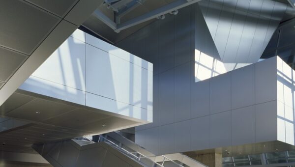 Projekt: Akron Art Museum
Architekt: Coop Himmel b(l)au
Ort: Akron