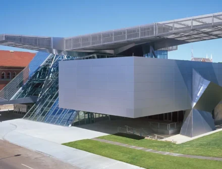 Akron Art Museum